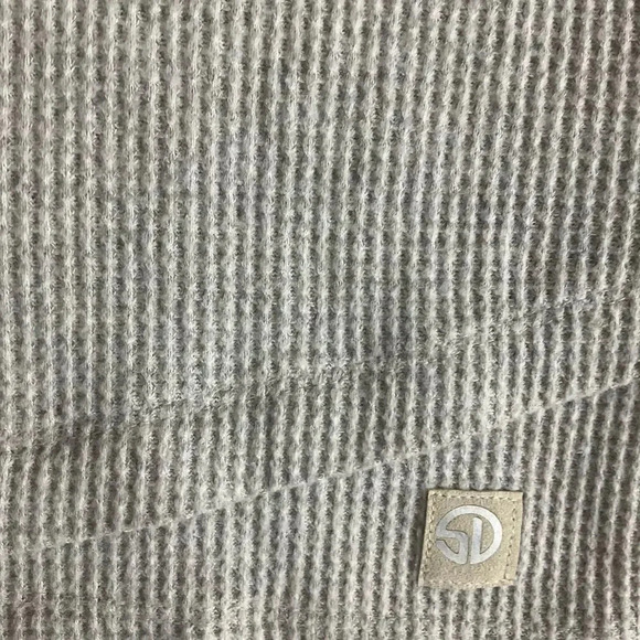Straight Down Grey Cowl Neck Long Sleeve Waffle‎ Knit Sweater Small - Picture 2 of 9